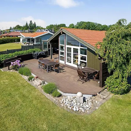 Ferienhaus Gorgeous In With Sauna