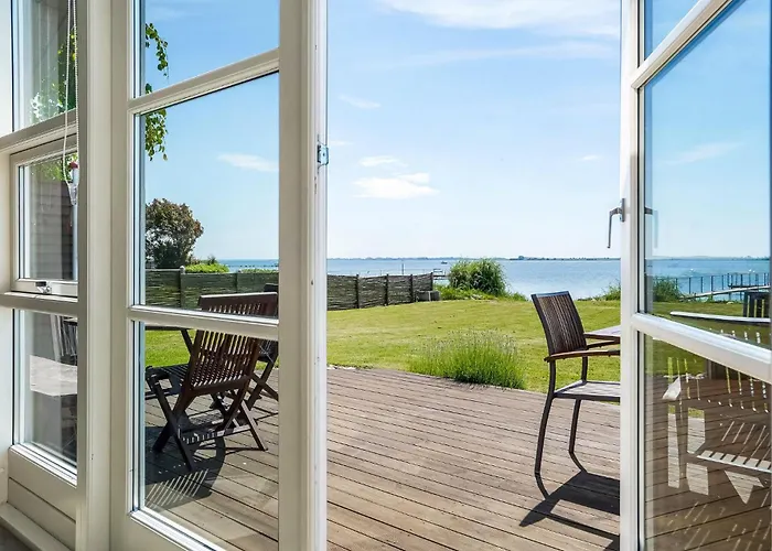 Ferienhaus Gorgeous In With Sauna